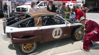 Illustration for article titled What Would Smokey Do? 24 Hours of LeMons Cheating Tips From Judge Murilee!